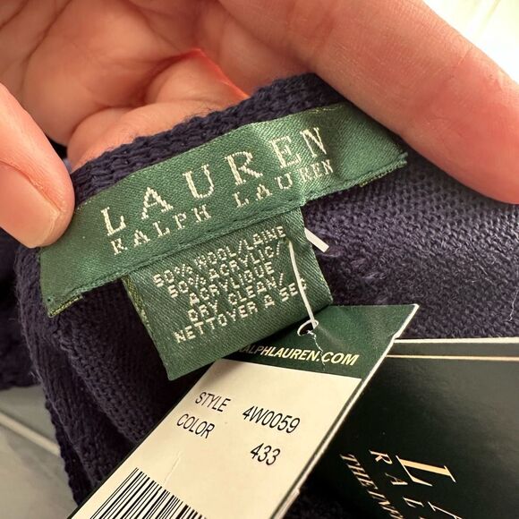 Lauren Ralph Lauren Navy Blue Knit Infinity Loop Scarf New - Picture 6 of 6